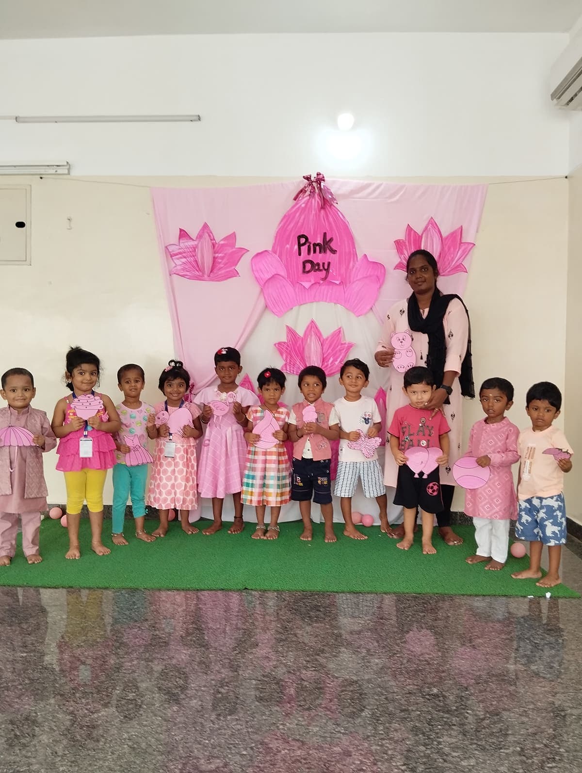 Pink Day photo 4